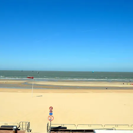 Studio In De Haan Near Sea And Dunes *